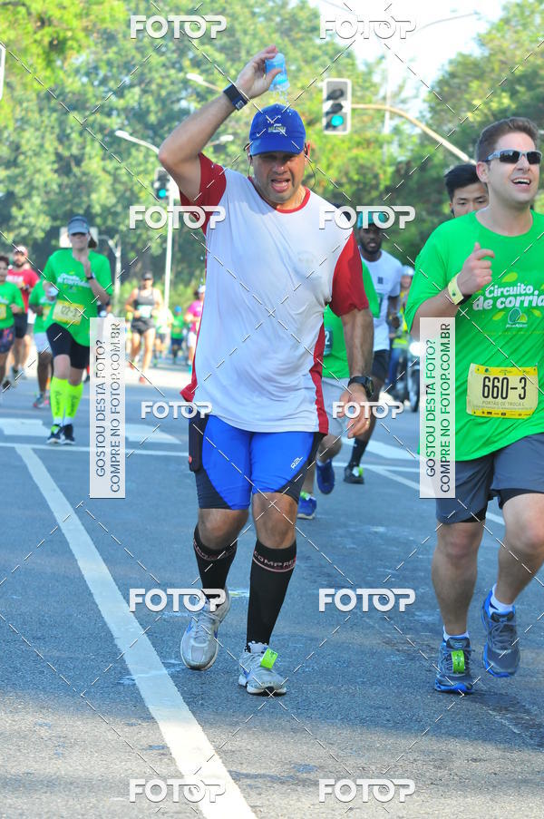 Buy your photos of the event26� Maratona P�o de A��car de Revezamento S�o Paulo on Fotop