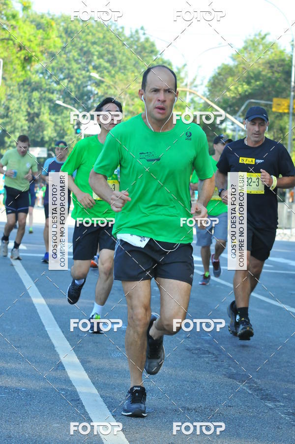 Buy your photos of the event26� Maratona P�o de A��car de Revezamento S�o Paulo on Fotop