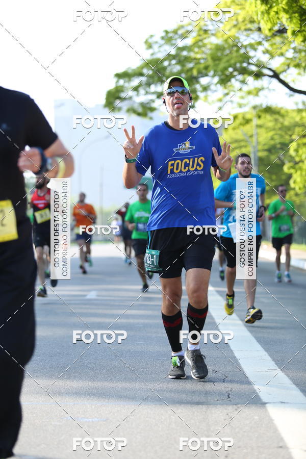 Buy your photos of the event26� Maratona P�o de A��car de Revezamento S�o Paulo on Fotop
