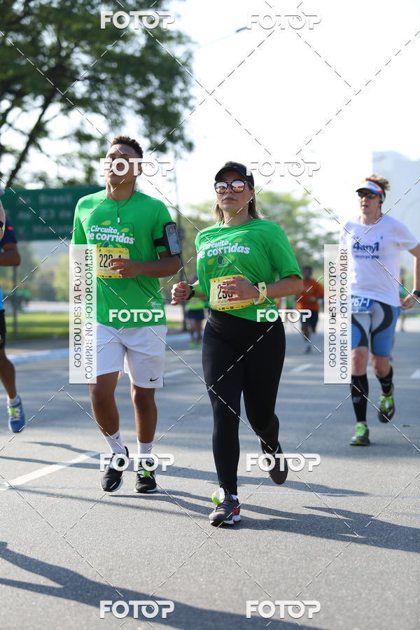 Buy your photos of the event26� Maratona P�o de A��car de Revezamento S�o Paulo on Fotop