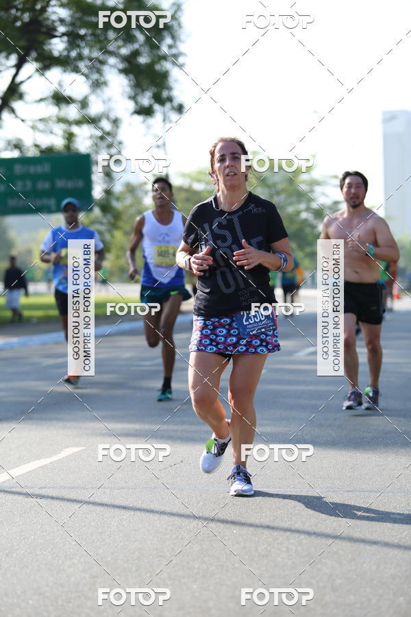 Buy your photos of the event26� Maratona P�o de A��car de Revezamento S�o Paulo on Fotop