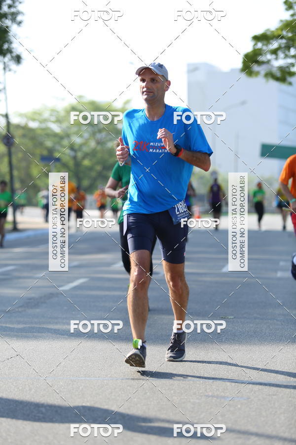 Buy your photos of the event26� Maratona P�o de A��car de Revezamento S�o Paulo on Fotop