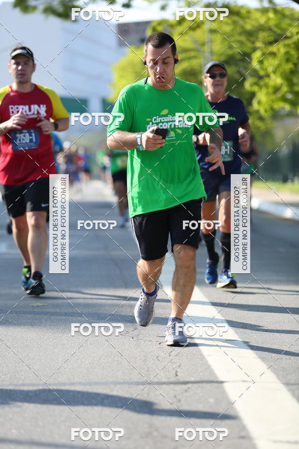 Buy your photos of the event26� Maratona P�o de A��car de Revezamento S�o Paulo on Fotop