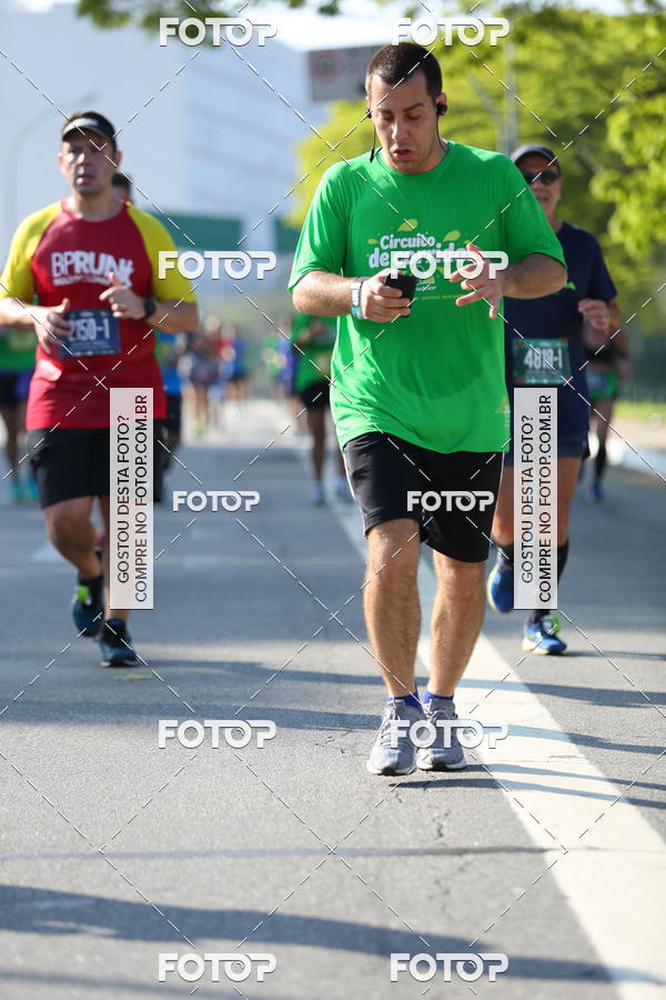 Buy your photos of the event26� Maratona P�o de A��car de Revezamento S�o Paulo on Fotop