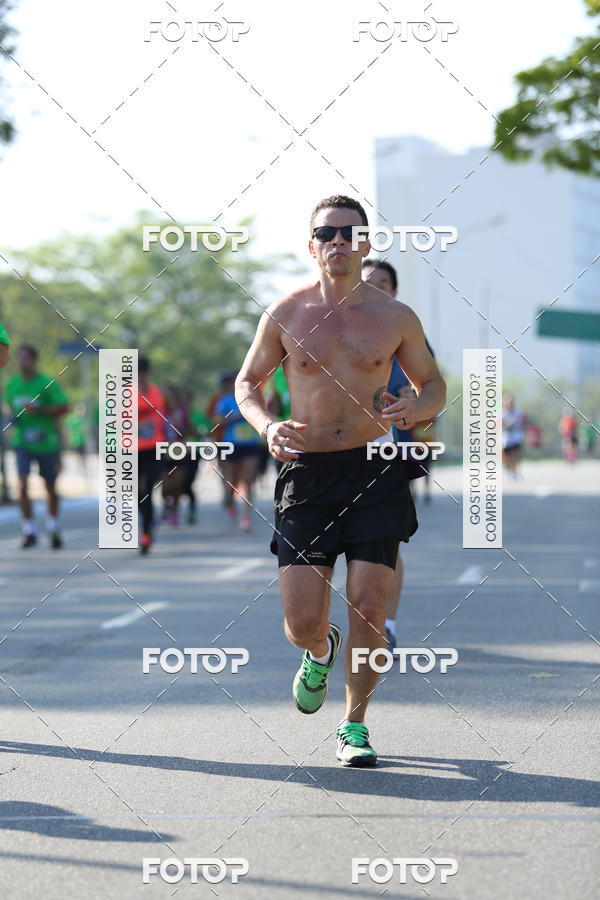 Buy your photos of the event26� Maratona P�o de A��car de Revezamento S�o Paulo on Fotop