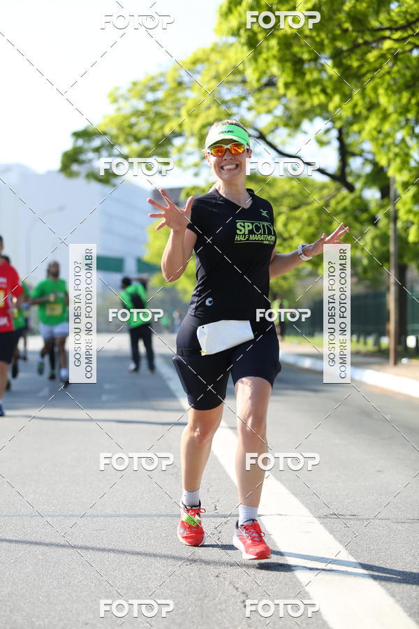 Buy your photos of the event26� Maratona P�o de A��car de Revezamento S�o Paulo on Fotop