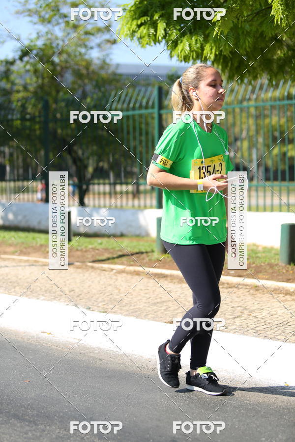 Buy your photos of the event26� Maratona P�o de A��car de Revezamento S�o Paulo on Fotop