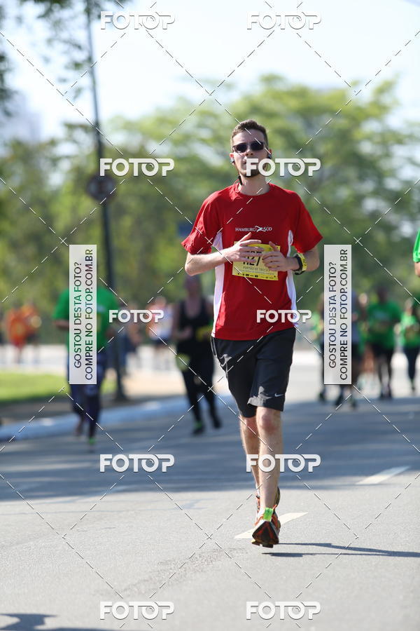 Buy your photos of the event26� Maratona P�o de A��car de Revezamento S�o Paulo on Fotop