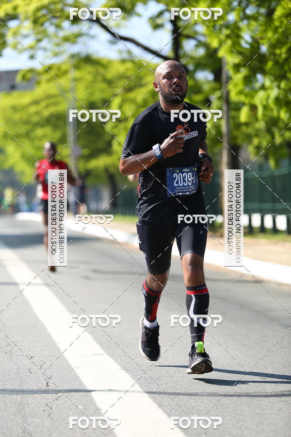 Buy your photos of the event26� Maratona P�o de A��car de Revezamento S�o Paulo on Fotop