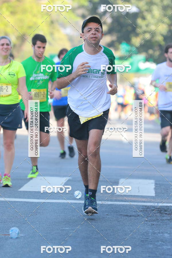 Buy your photos of the event26� Maratona P�o de A��car de Revezamento S�o Paulo on Fotop