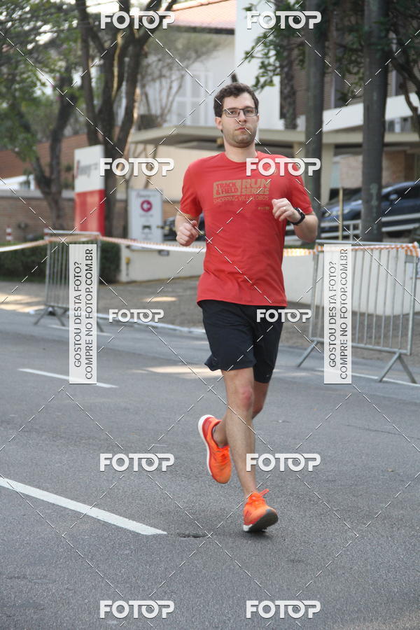 Buy your photos of the event26� Maratona P�o de A��car de Revezamento S�o Paulo on Fotop