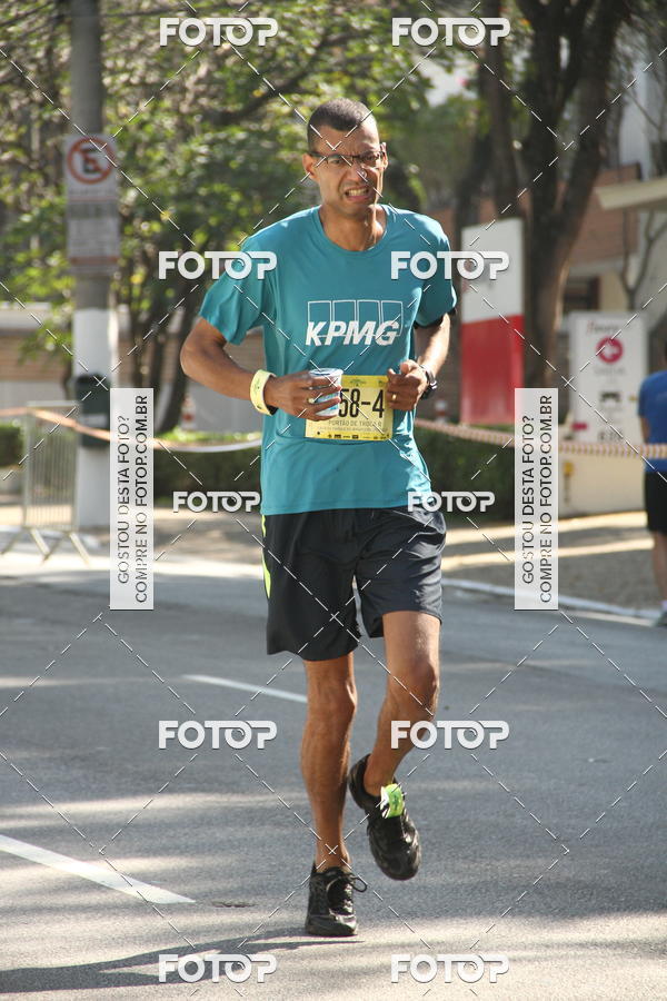 Buy your photos of the event26� Maratona P�o de A��car de Revezamento S�o Paulo on Fotop