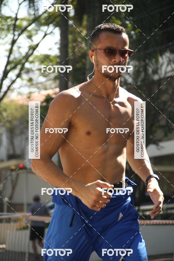 Buy your photos of the event26� Maratona P�o de A��car de Revezamento S�o Paulo on Fotop