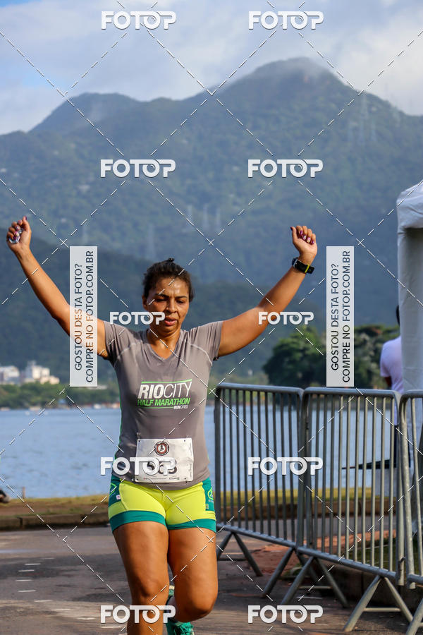 Buy your photos of the event 1 Corrida e Caminhada Corro Pra Comer Como Pra Correr on Fotop