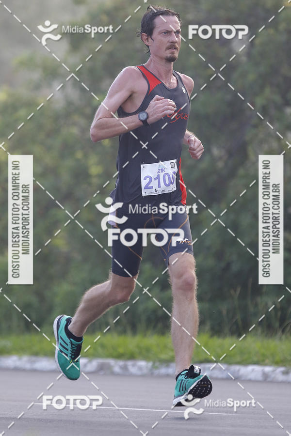 Buy your photos of the eventPoa Day Run / Poa 21k on Fotop