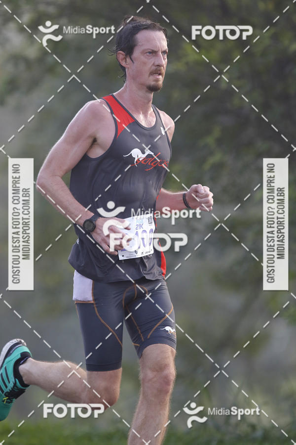 Buy your photos of the eventPoa Day Run / Poa 21k on Fotop