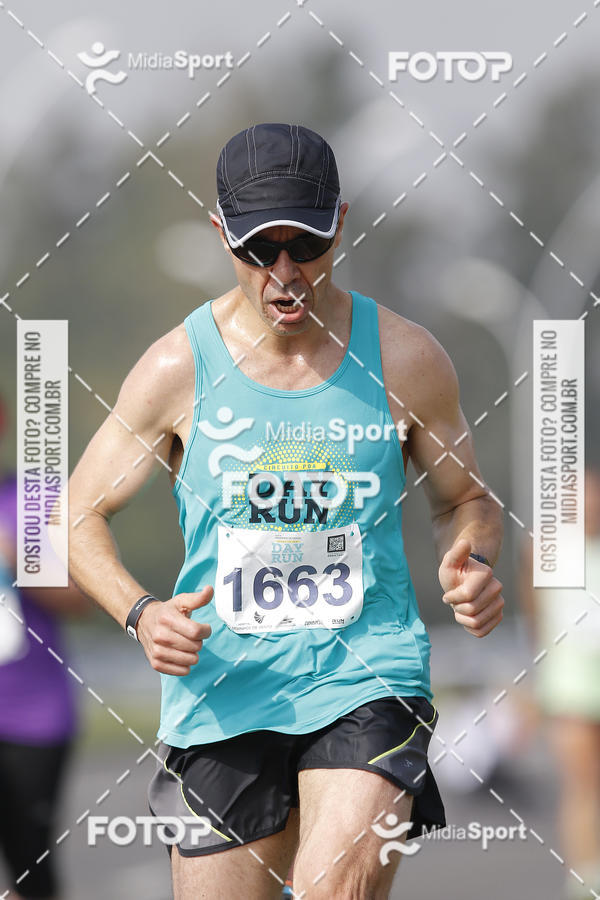 Buy your photos of the eventPoa Day Run / Poa 21k on Fotop