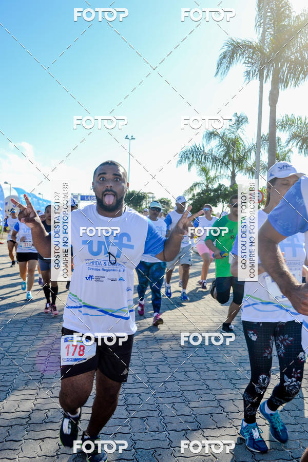 Buy your photos of the eventCorrida e caminhada UFF on Fotop