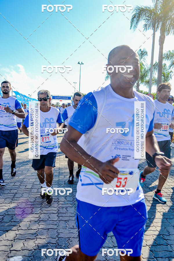 Buy your photos of the eventCorrida e caminhada UFF on Fotop