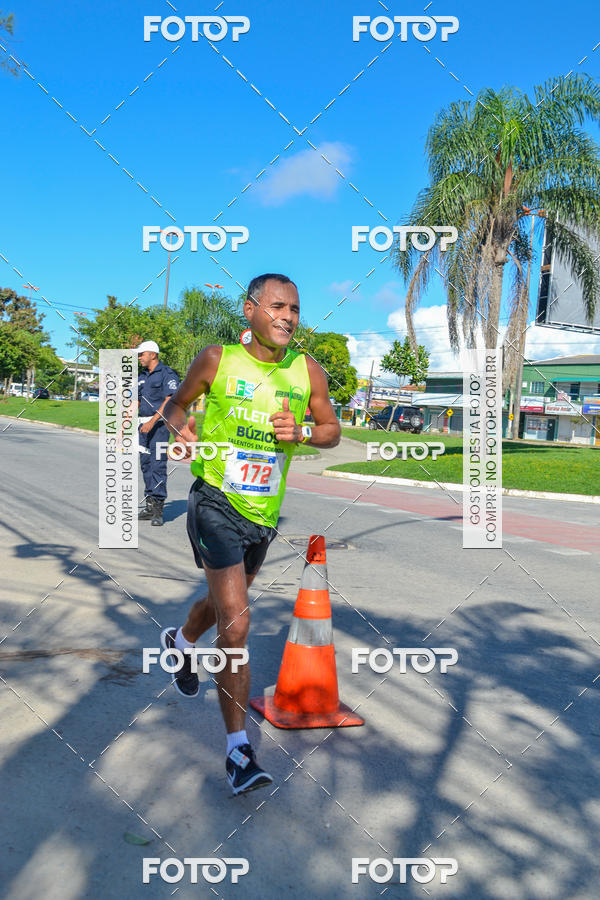 Buy your photos of the eventCorrida e caminhada UFF on Fotop