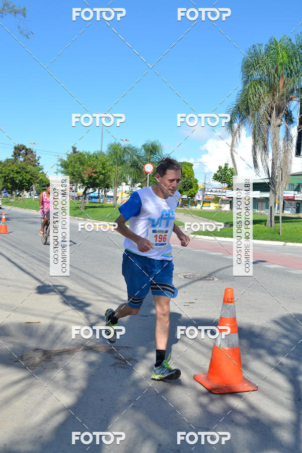 Buy your photos of the eventCorrida e caminhada UFF on Fotop