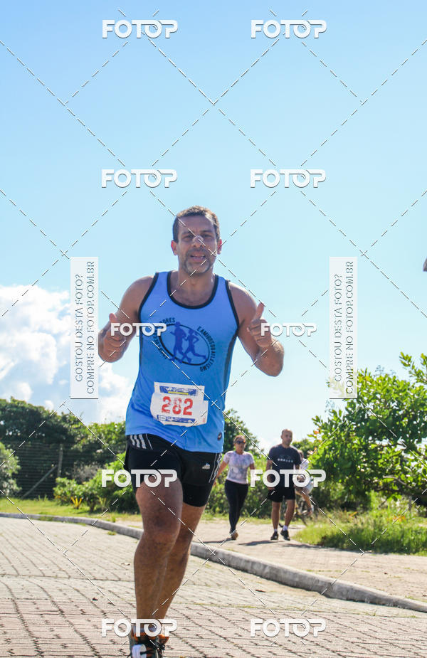 Buy your photos of the eventCorrida e caminhada UFF on Fotop