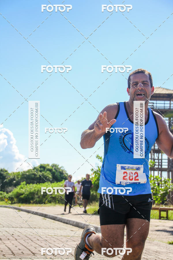 Buy your photos of the eventCorrida e caminhada UFF on Fotop