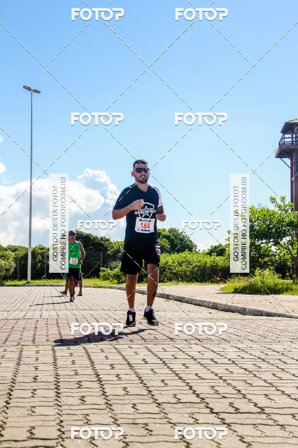 Buy your photos of the eventCorrida e caminhada UFF on Fotop