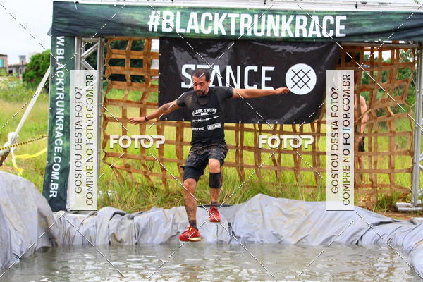 Buy your photos of the eventBLACK TRUNK RACE on Fotop