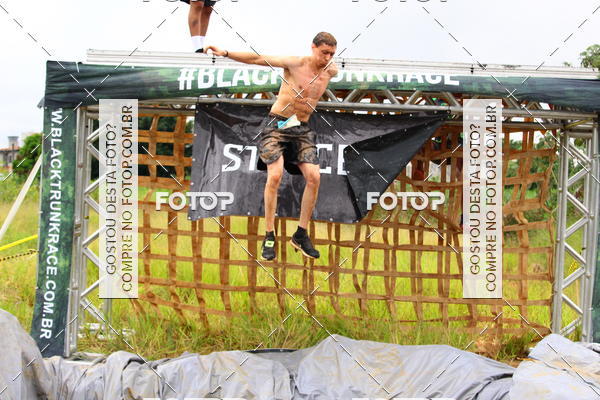 Buy your photos of the eventBLACK TRUNK RACE on Fotop