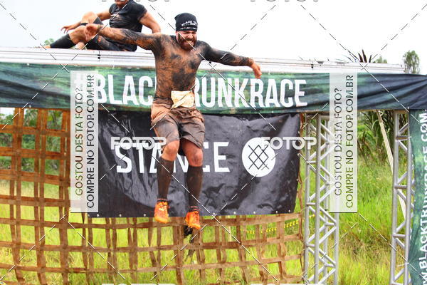 Buy your photos of the eventBLACK TRUNK RACE on Fotop