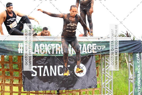 Buy your photos of the eventBLACK TRUNK RACE on Fotop