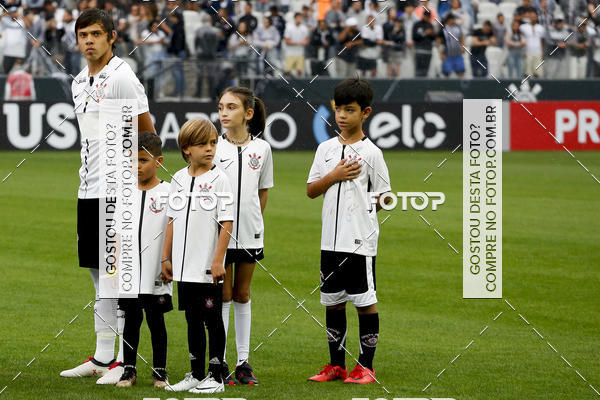 Buy your photos of the eventCorinthians X Fluminense - Brasileiro on Fotop