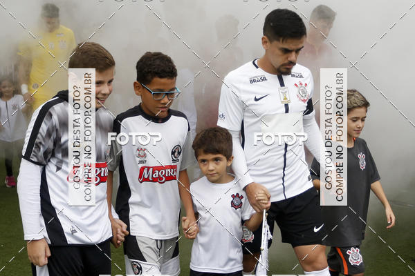 Buy your photos of the eventCorinthians X Fluminense - Brasileiro on Fotop