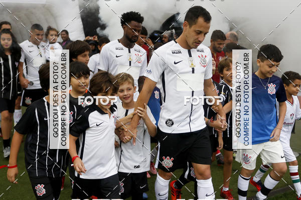 Buy your photos of the eventCorinthians X Fluminense - Brasileiro on Fotop