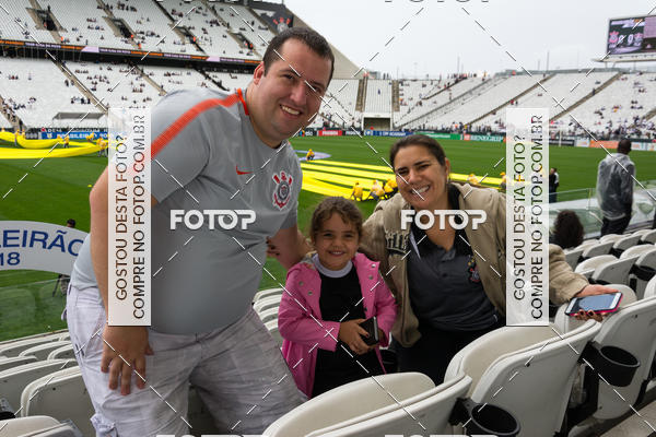 Buy your photos of the eventCorinthians X Fluminense - Brasileir�o on Fotop