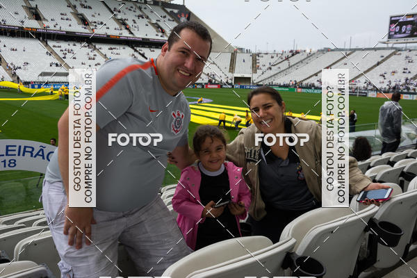 Buy your photos of the eventCorinthians X Fluminense - Brasileir�o on Fotop