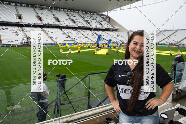 Buy your photos of the eventCorinthians X Fluminense - Brasileir�o on Fotop