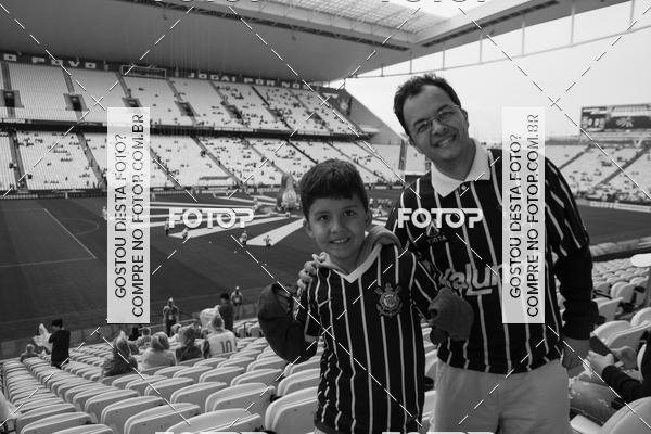 Buy your photos of the eventCorinthians X Fluminense - Brasileir�o on Fotop