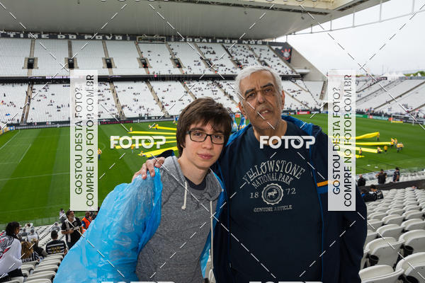 Buy your photos of the eventCorinthians X Fluminense - Brasileir�o on Fotop