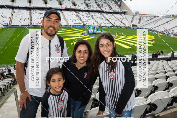 Buy your photos of the eventCorinthians X Fluminense - Brasileir�o on Fotop