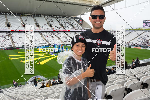 Buy your photos of the eventCorinthians X Fluminense - Brasileir�o on Fotop