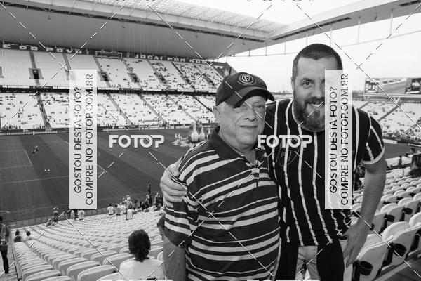 Buy your photos of the eventCorinthians X Fluminense - Brasileir�o on Fotop