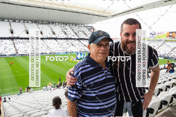 Buy your photos of the eventCorinthians X Fluminense - Brasileir�o on Fotop