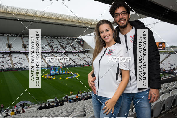 Buy your photos of the eventCorinthians X Fluminense - Brasileir�o on Fotop
