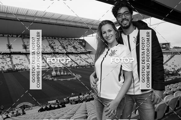 Buy your photos of the eventCorinthians X Fluminense - Brasileir�o on Fotop