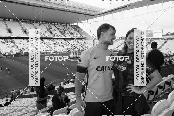 Buy your photos of the eventCorinthians X Fluminense - Brasileir�o on Fotop