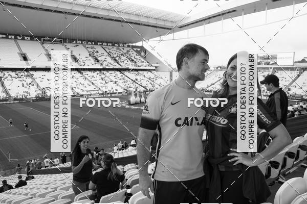 Buy your photos of the eventCorinthians X Fluminense - Brasileir�o on Fotop