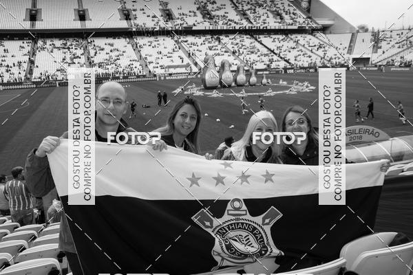 Buy your photos of the eventCorinthians X Fluminense - Brasileir�o on Fotop
