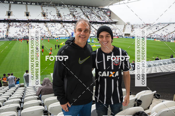 Buy your photos of the eventCorinthians X Fluminense - Brasileir�o on Fotop